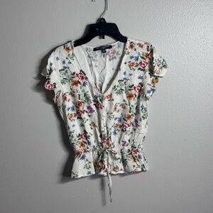 One Clothing Women White Floral Crop top size‎ XS